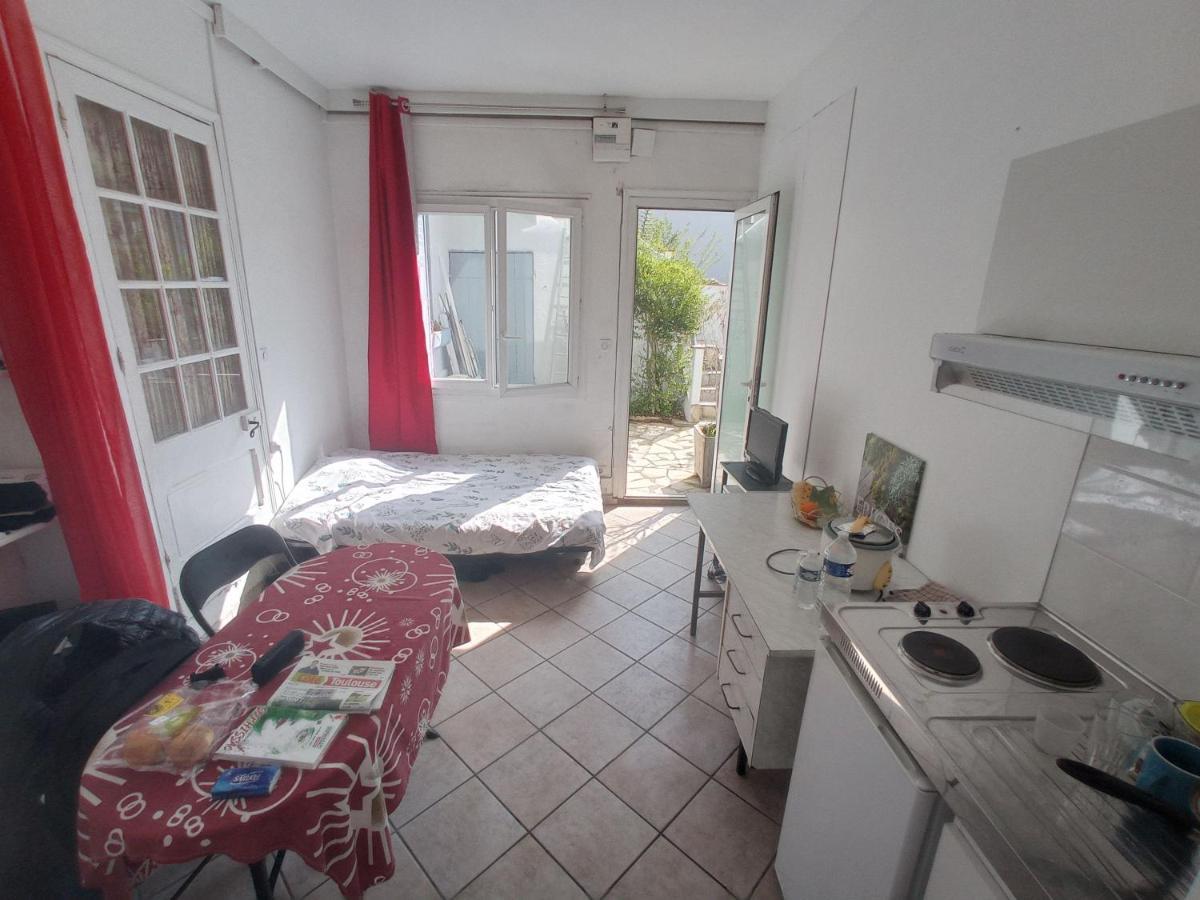 Chambre Meublee Independante, Avec Piscine Et Jardin, 1 Lit Pour 2 Personnes Direct Gare Aeroport Toulouse Exterior photo