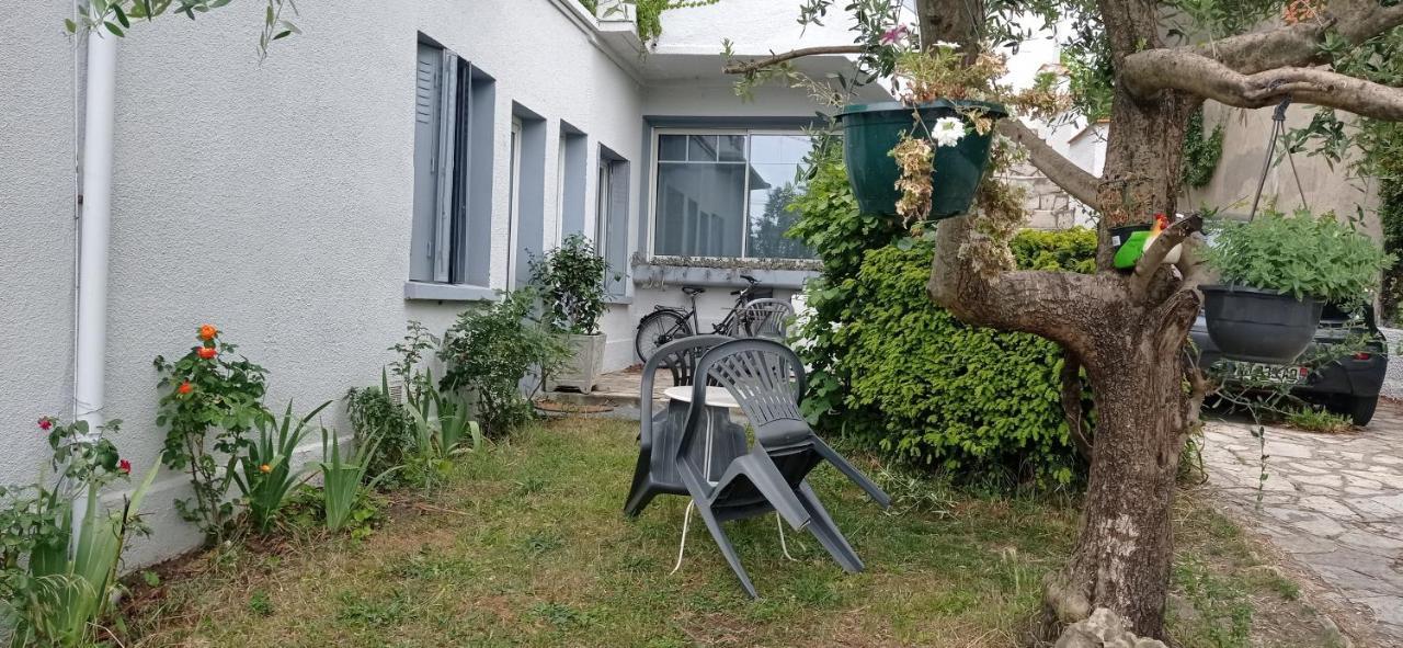Chambre Meublee Independante, Avec Piscine Et Jardin, 1 Lit Pour 2 Personnes Direct Gare Aeroport Toulouse Exterior photo